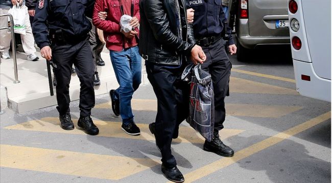 İzmir'de DEAŞ baskını: 5 gözaltı