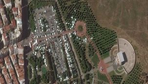 İzmir'de yıkım uydudan böyle görüldü