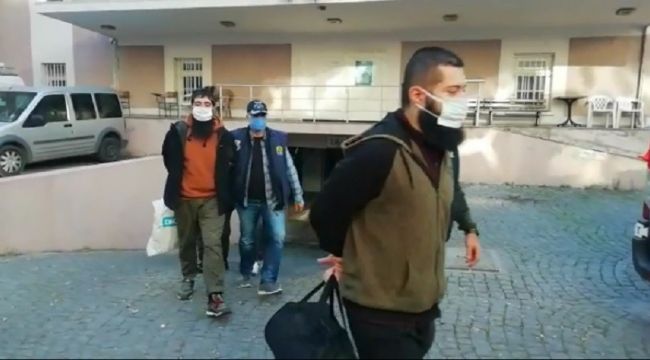 İzmir'de gözaltına alınan 5 DEAŞ üyesi adliyede
