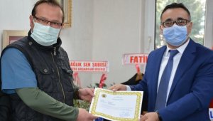 İzmir'de kurtarma çalışmalarına katılan personele başarı belgesi