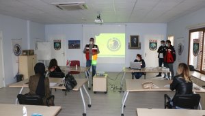 Kartal Belediyesi'nden ailelere 'Afet Bilinçlendirme Eğitimi'