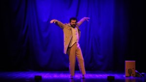 Kartal'dan 'Bir Garip Orhan Veli' geçti