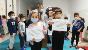 Kendileri küçük yürükleri büyük