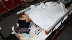 Kendisini yabancı uyruklu reddeden kadını bıçakladı