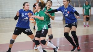 Korona virüs nedeniyle Sivas Belediyespor - Konyaaltı maçı ertelendi