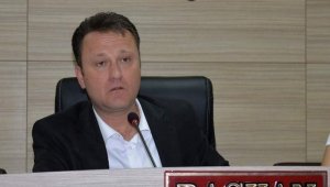 Menemen Belediyesi'ne operasyon! Başkan gözaltında