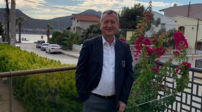 Menemen eski başkanından manalı paylaşım