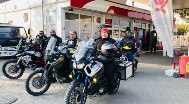Motosiklet tutkunları Suriye sınırını gezdi