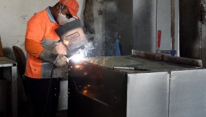 Muratpaşa'da konteynerler yenileniyor