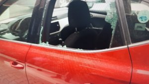 Oto galericiyi soyan hırsızlar meslektaş çıktı