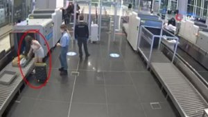 PKK şüphelisi kadın havalimanında yakalandı