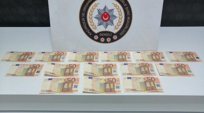 Sahte döviz bozduran 2 şüpheli suçüstü yakalandı