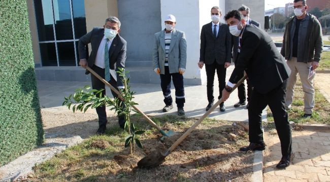 Şehit öğretmenlerin isimleri ADÜ'de yaşayacak