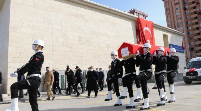 Şehit polis, törenle son yolculuğuna uğurlandı