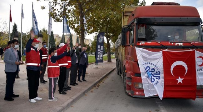 Selçuklu Belediyesi İzmir'e yardım elini uzattı