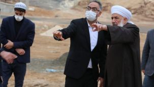 "Şeyh hazretleri milli yüzücü mü?"