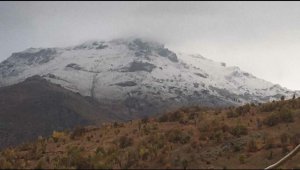 Sivas'a mevsimin ilk karı yağdı