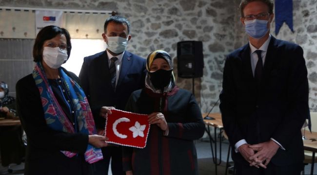 Suriyeli ve Türk kadınlar 'ANKA Projesi'yle iş hayatına hazırlanıyor