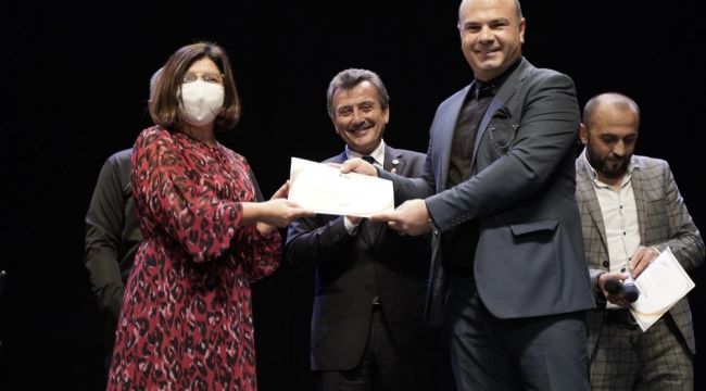 Tayyare'de Ahıska rüzgarı