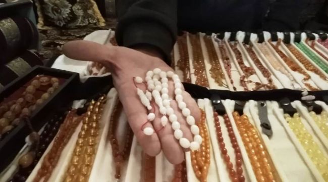 Tespihlerin gramı altınla yarışıyor
