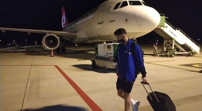 Trabzonspor uçağı havalanamadı