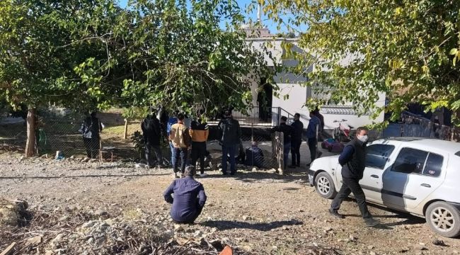 Yatağında ölü bulundu