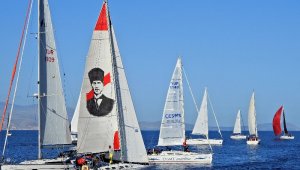 Yelkenler deprem mağdurları için açıldı