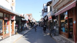 Yunusemre Caddesi'nin güzelliği büyükşehirle ortaya çıkacak