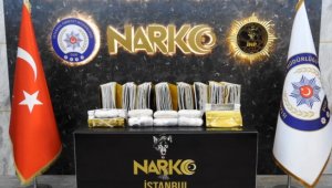 Yurt dışına kargo ile uyuşturucu hap sevkiyatı polise takıldı