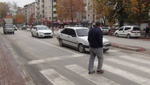 1 saatte 41 araç ihlal etti