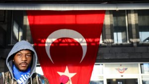 10 bin yabancı öğrencinin eğitim gördüğü KBÜ'den "ırkçılığa" tepki