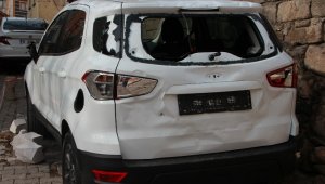 12 gün önce aldığı sıfır arabayı bu halde görünce şoka girdi