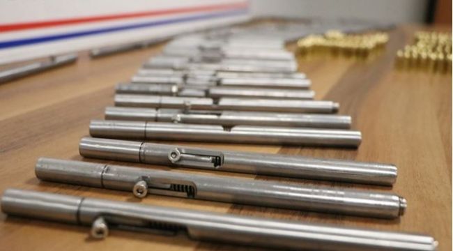 50 tane kalem suikast silahı ele geçirildi
