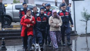 "90 tane koca olsa annemin tırnağından vazgeçmem"