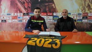 Alanyaspor'da Tzavellas'ın sözleşmesi uzatıldı