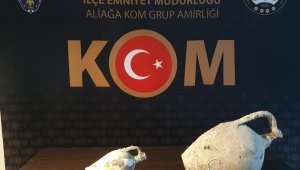 Aliağa'da tarihi eser kaçakçısına operasyon