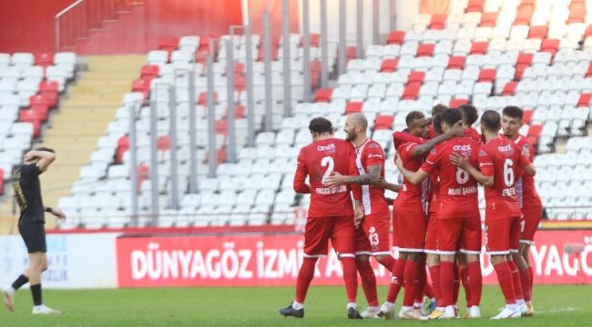 Antalyaspor'da 7 hafta sonra gelen 3 puan sevinci