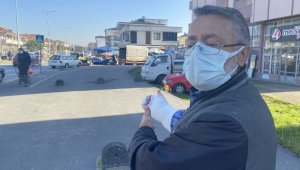 Aynı taşa 6 kez takılıp düştü, isyan etti