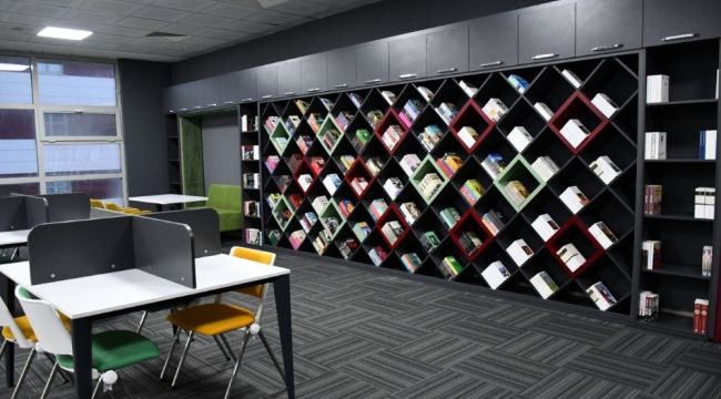 Balıkesir'de gençlik merkezleri kütüphane oluyor