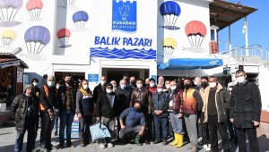 Başkan Günel, balık pazarı esnafıyla bir araya geldi