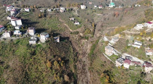 Bu mahalle 3 yıldır kayıyor