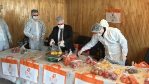 Bucak'ta karantinadaki vatandaşlara vitamin destek paketi