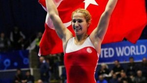  Buse Tosun, Dünya Kupası ikincisi oldu