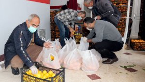 Çankaya'da 5 bin haneye meyve yardımı