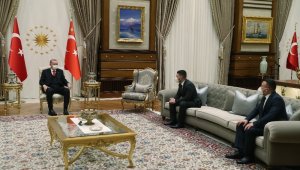 Cumhurbaşkanı Erdoğan iki kahramanı kabul etti