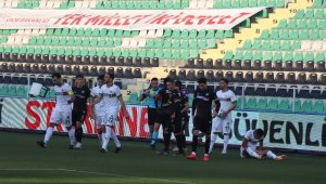 Denizlispor, lider Alanya'yı devirdi