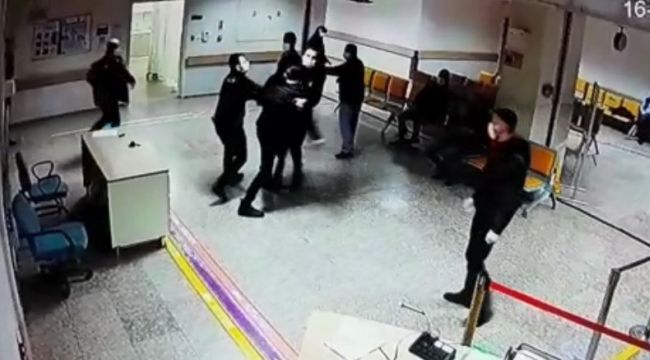 Doktora bıçakla saldırdı, tutuklandı