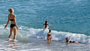 Dünyaca ünlü sahil onlara kaldı