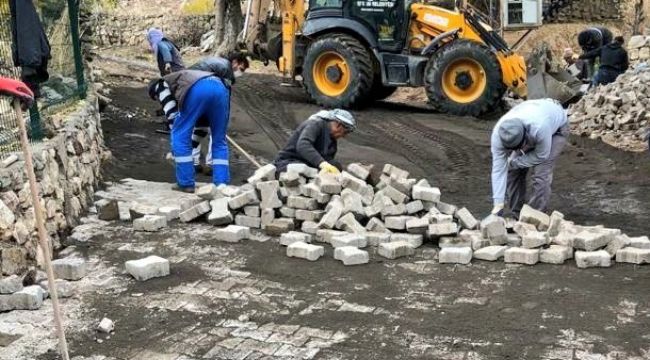 Ergani Belediyesi kısıtlamada da çalışmalarına aralıksız devam ediyor