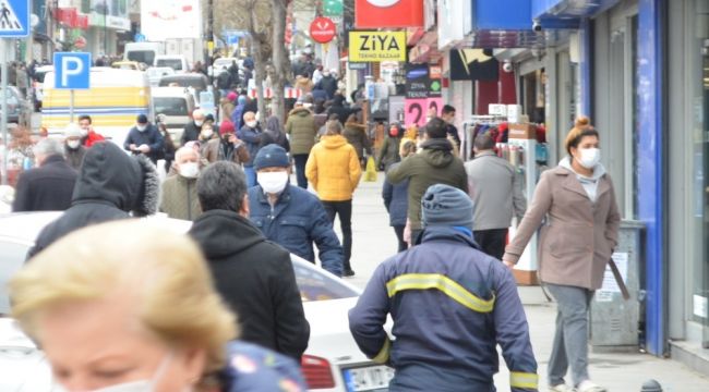 Esnafın Pazartesi tepkisi: Koronayı unutuyoruz